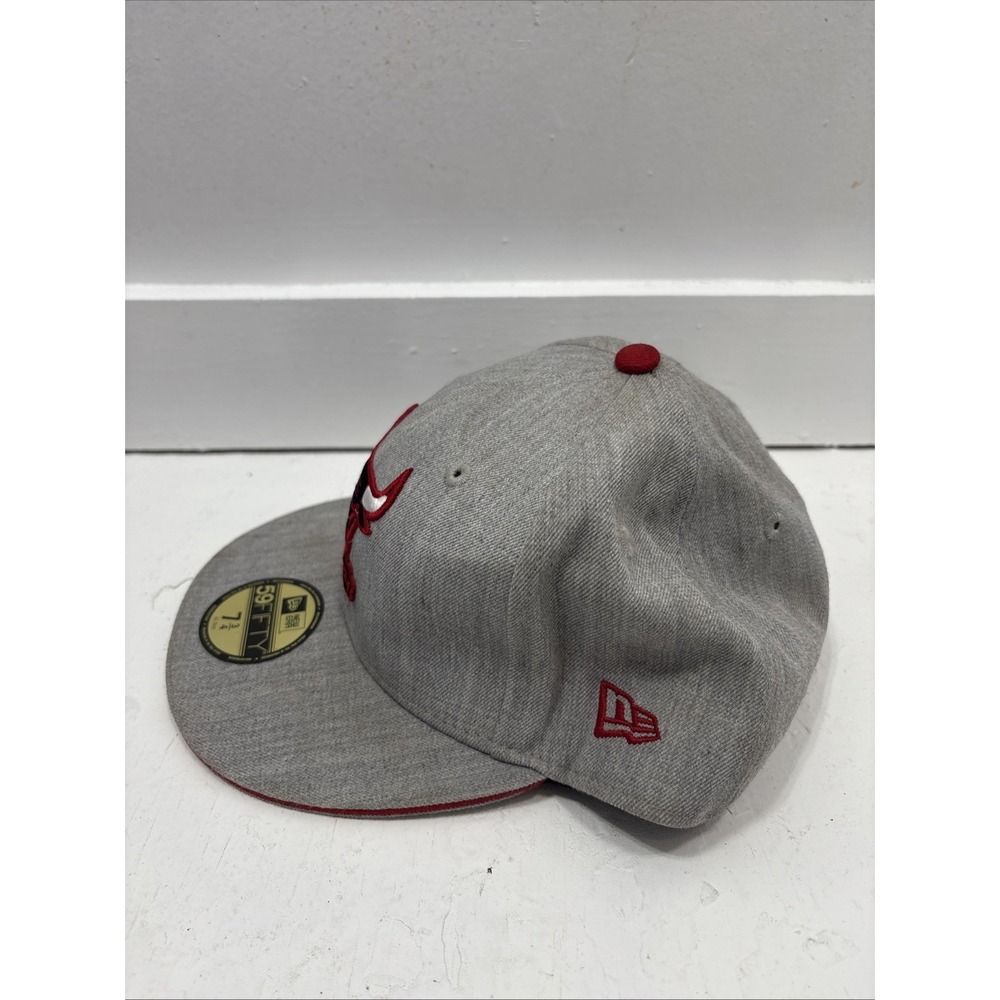 New Era Hat Mens 7 3/4 Red Chicago Bulls 59FIFTY Fitted Hardwood Classics Gray - Picture 2 of 6